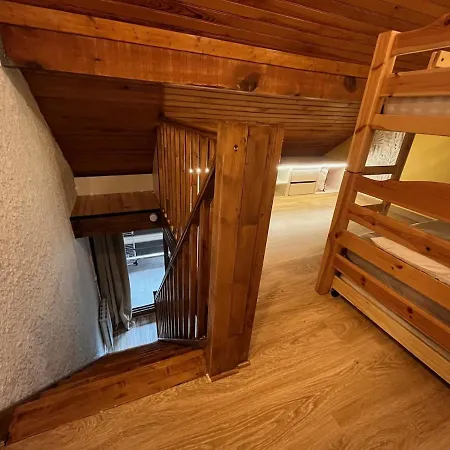 Duplex Vue Montagne 아파트 코트레