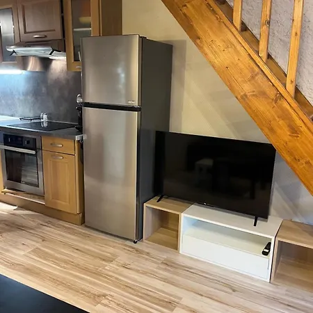 Duplex Vue Montagne 아파트 코트레
